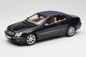 Mercedes CLK 500 W209 Kabriolet Ciemny Niebieski Metalik Kyosho 1:18 B66962174 Metal — zdjęcie 3 z 9