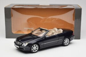 Mercedes CLK 500 W209 Kabriolet Ciemny Niebieski Metalik Kyosho 1:18 B66962174 Metal — zdjęcie 9 z 9