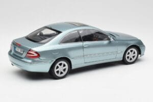 Mercedes CLK 500 W209 Jasny Niebieski Metalik Kyosho 1:18 B66962192 Metal — zdjęcie 3 z 8