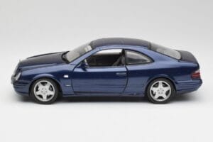 Mercedes CLK 55 AMG C209 Niebieski Metaliczny Anson 1:18 30343 Metal — zdjęcie 4 z 8