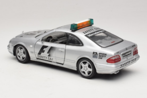 Mercedes AMG CLK 55 F1 Safety Car Maisto 1:18 B66005234 Metal — zdjęcie 5 z 6
