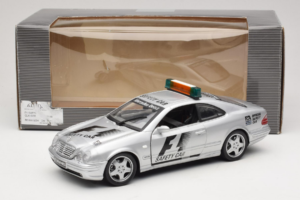Mercedes AMG CLK 55 F1 Safety Car Maisto 1:18 B66005234 Metal — zdjęcie 6 z 6