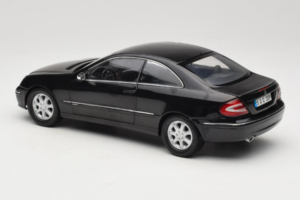 Mercedes CLK C209 Black Metallic Kyosho 1:18 B66962149 Metal — zdjęcie 7 z 8