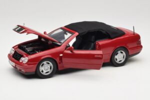 Mercedes CLK A208 Kabriolet Czerwony Anson 1:18 30338 Metal — zdjęcie 2 z 8