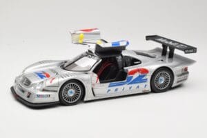 Mercedes CLK LM GT1 #1 AMG Mercedes K. Ludwig / R. Zonta FIA GT Championship 1998 Maisto 1:18 56053 Metal — zdjęcie 2 z 8