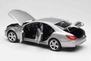 Mercedes CLS C218 Designo Alubeam Titanium Norev 1:18 B66961298 Metal — zdjęcie 5 z 8