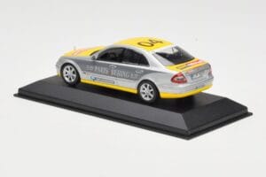 Mercedes E-Class W211 #4 Team ADAC Paris-Beijing 2006 Replacement Box Minichamps 1:43 B66962260-R Metal — zdjęcie 3 z 4