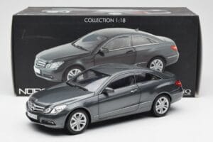 Mercedes E500 C207 Coupe Tenoric Szary Norev 1:18 183540 Metal — zdjęcie 8 z 8