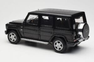 Mercedes G 500 W463 Czarny Dealer Edition AUTOart 1:18 B66962143 Metal — zdjęcie 7 z 8