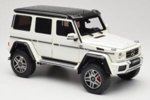 Mercedes G 63 AMG 4x4 Squared Polar White Almost Real 1:18 820203 Metal — zdjęcie 6 z 8