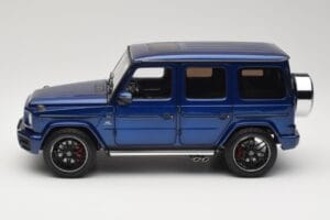 Mercedes G 63 AMG W463 Blue Metallic Minichamps 1:18 110037061 Metal — zdjęcie 4 z 8