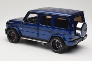 Mercedes G 63 AMG W463 Blue Metallic Minichamps 1:18 110037061 Metal — zdjęcie 7 z 8