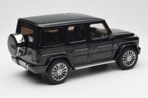 Mercedes G-Class G500 W463A Emerald Green Minichamps 1:18 B66960810 Metal — zdjęcie 3 z 8
