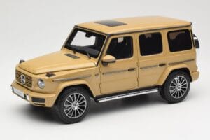 Mercedes G-Class G 500 W463A Solarbeam Yellow Metallic Minichamps 1:18 113037108 Metal