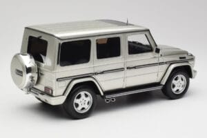 Mercedes G-Class G55 AMG W463 Iridium Srebrny Otto 1:18 OT1126 Żywica — zdjęcie 2 z 6