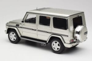 Mercedes G-Class G55 AMG W463 Iridium Srebrny Otto 1:18 OT1126 Żywica — zdjęcie 5 z 6