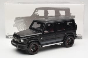 Mercedes G-Class G63 AMG W463A Matt Black Minichamps 1:18 110037064 Metal — zdjęcie 8 z 8