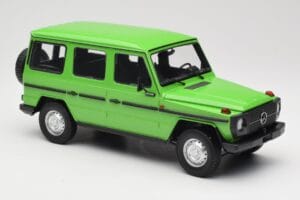 Mercedes G-Class W460 LWB Zielony Minichamps 1:18 155038101 Metal — zdjęcie 4 z 6