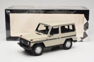 Mercedes G-Class W460 SWB Grey Metallic Minichamps 1:18 155038004 Metal — zdjęcie 6 z 6