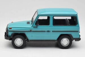Mercedes G-Class W460 SWB Turkusowy Minichamps 1:18 155038001 Metal — zdjęcie 3 z 6
