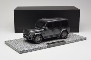 Mercedes G-Class W463 Brabus V12 800 Widestar Szary Minichamps 1:18 107032300 Metal — zdjęcie 6 z 6