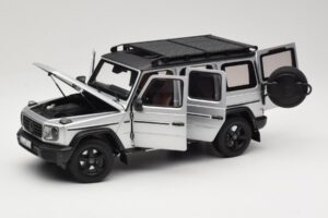 Mercedes G-Class W463 Iridium Silver Norev 1:18 183030 Metal — zdjęcie 2 z 8