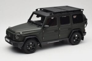 Mercedes G-Class W465 Oliwkowy Norev 1:18 B66960662 Metal