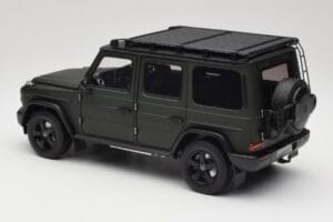 Mercedes G-Class W465 Oliwkowy Norev 1:18 B66960662 Metal — zdjęcie 7 z 8