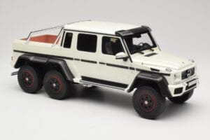 Mercedes AMG G63 6x6 W463 Biały GT Spirit 1:18 GT100 Żywica — zdjęcie 4 z 6