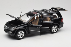 Mercedes GL X164 Obsidian Black Minichamps 1:18 B66962334 Metal — zdjęcie 2 z 8