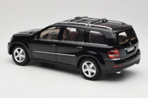 Mercedes GL X164 Obsidian Black Minichamps 1:18 B66962334 Metal — zdjęcie 7 z 8