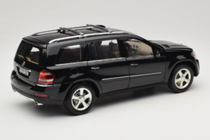 Mercedes GL X164 Tanzanite Blue Minichamps 1:18 B66962335 Metal — zdjęcie 3 z 8