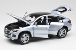 Mercedes GLE Coupe C292 Diamond Srebrny Norev 1:18 B66960358 Metal — zdjęcie 2 z 8