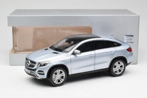 Mercedes GLE Coupe C292 Diamond Srebrny Norev 1:18 B66960358 Metal — zdjęcie 8 z 8