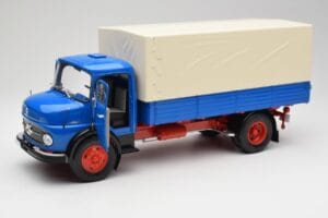 Mercedes L911 Niebieski Schuco 1:18 450044800 Metal — zdjęcie 2 z 8