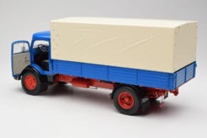 Mercedes L911 Niebieski Schuco 1:18 450044800 Metal — zdjęcie 5 z 8