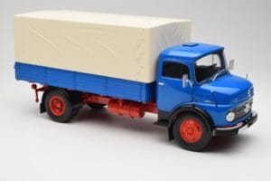 Mercedes L911 Niebieski Schuco 1:18 450044800 Metal — zdjęcie 6 z 8