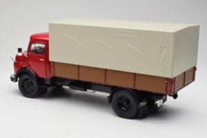 Mercedes L 911 Czerwony Schuco 1:18 450016400 Metal — zdjęcie 7 z 8