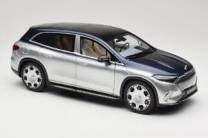 Mercedes Maybach EQS 680 V297 Niebieski NZG 1:18 1060/23 Metal — zdjęcie 6 z 8