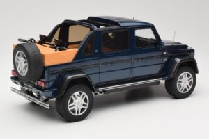 Mercedes Maybach G650 Landaulet Ciemnoniebieskie GT Spirit 1:18 GT174 Żywica — zdjęcie 2 z 6
