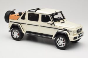 Mercedes Maybach G650 Landaulet W463 Biały Schuco 1:18 450017800 Metal — zdjęcie 4 z 6