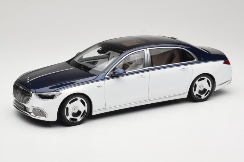 Mercedes Maybach S-Class Z223 Nautical Blue Diamond White Almost Real 1:18 820126 Metal