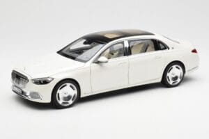 Mercedes Maybach S680 4Matic X223 Diamond Biały Norev 1:18 183918 Metal