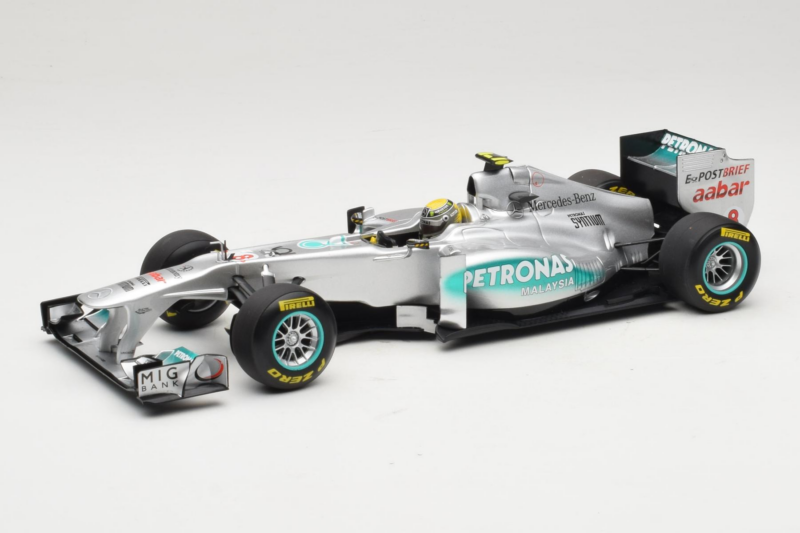 Mercedes MGP W02 #8 N. Rosberg Mercedes GP 2011 Minichamps 1:18 110110008 Metal