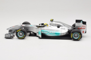 Mercedes MGP W02 #8 N. Rosberg Mercedes GP Showcar 2011 Minichamps 1:18 110110078 Metal — zdjęcie 3 z 7