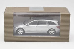 Mercedes R-Class W251 Iridium Silver Minichamps 1:43 B66962214 Metal — zdjęcie 4 z 4