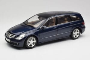 Mercedes R-Class W251 Tanzanit Niebieski Minichamps 1:18 150034600 Metal