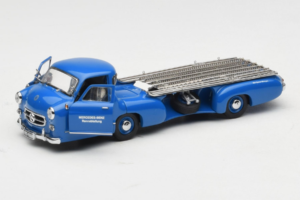 Mercedes Renntransporter Blue Wonder CMC 1:43 M-036K Metal — zdjęcie 2 z 8