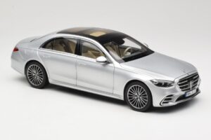 Mercedes S-Class W223 AMG Line Brilliant Silver Norev 1:18 183805 Metal — zdjęcie 6 z 8