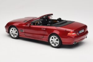 Mercedes SL 500 R230 Red Metallic Edycja Limitowana Norev 1:18 183841 Metal — zdjęcie 7 z 8